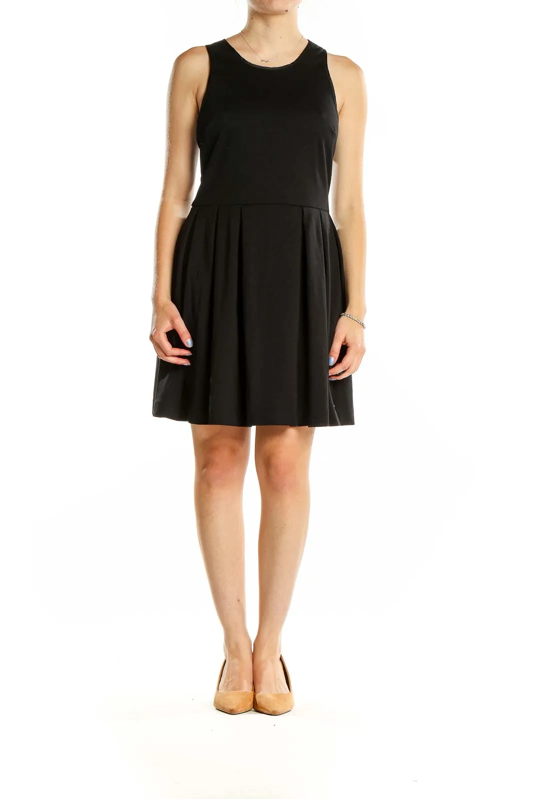 Black Sleeveless Pleated Cocktail Dress