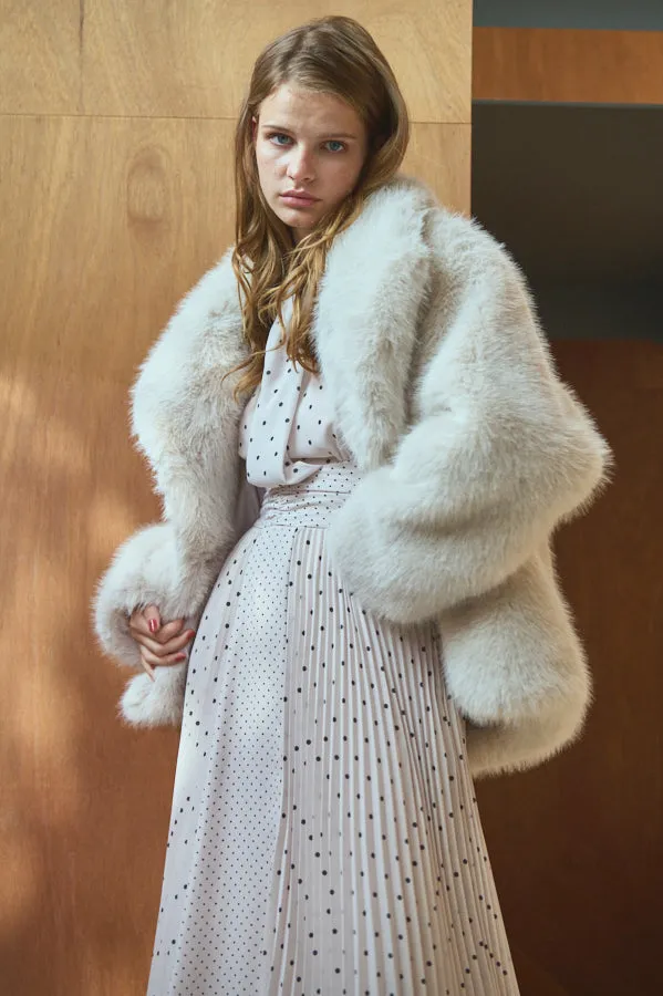 Elisa Faux Fur Coat <br>-Silver.WHT-