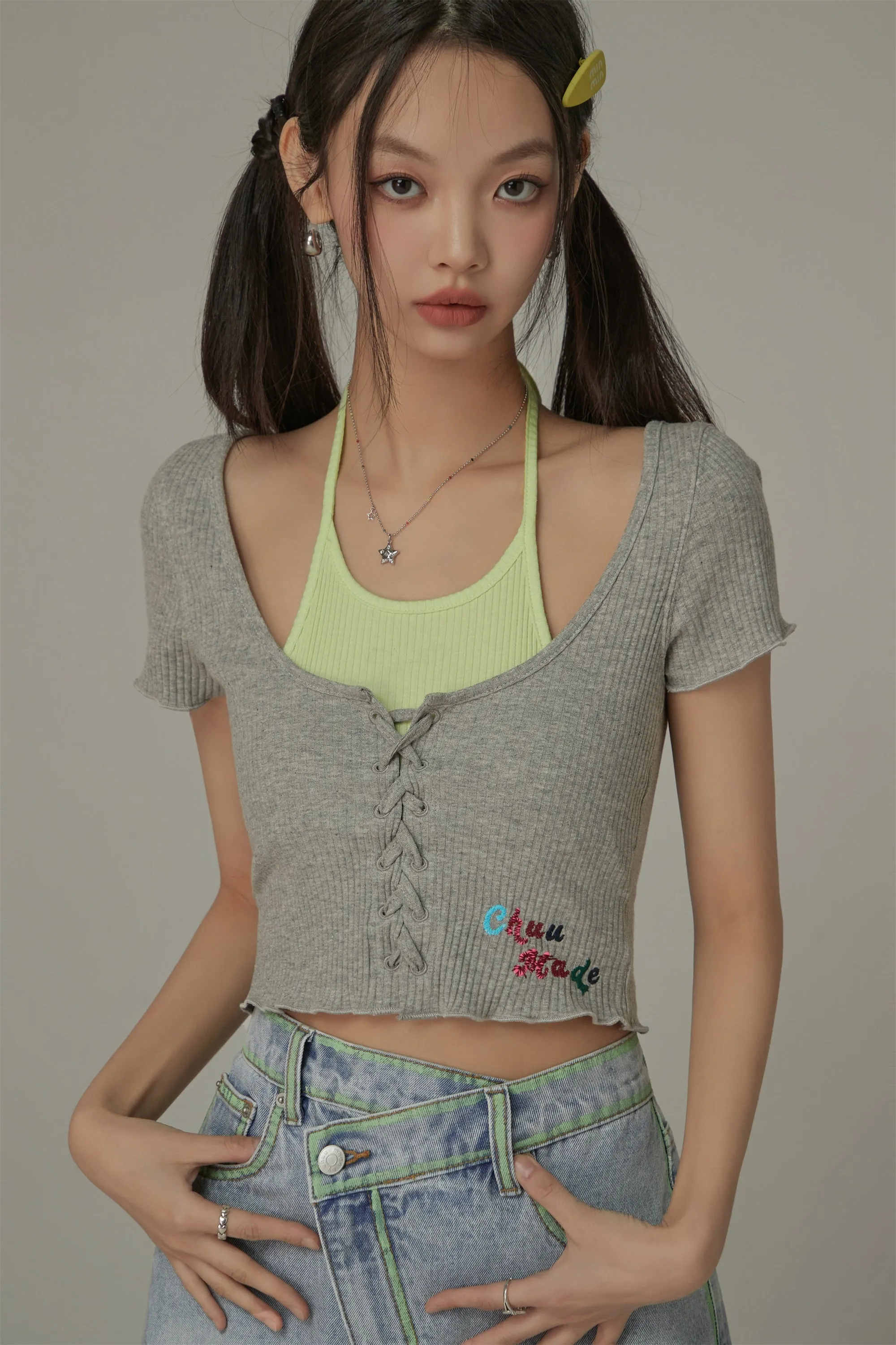 Halter Neck Eyelet Color Blocked T-Shirt