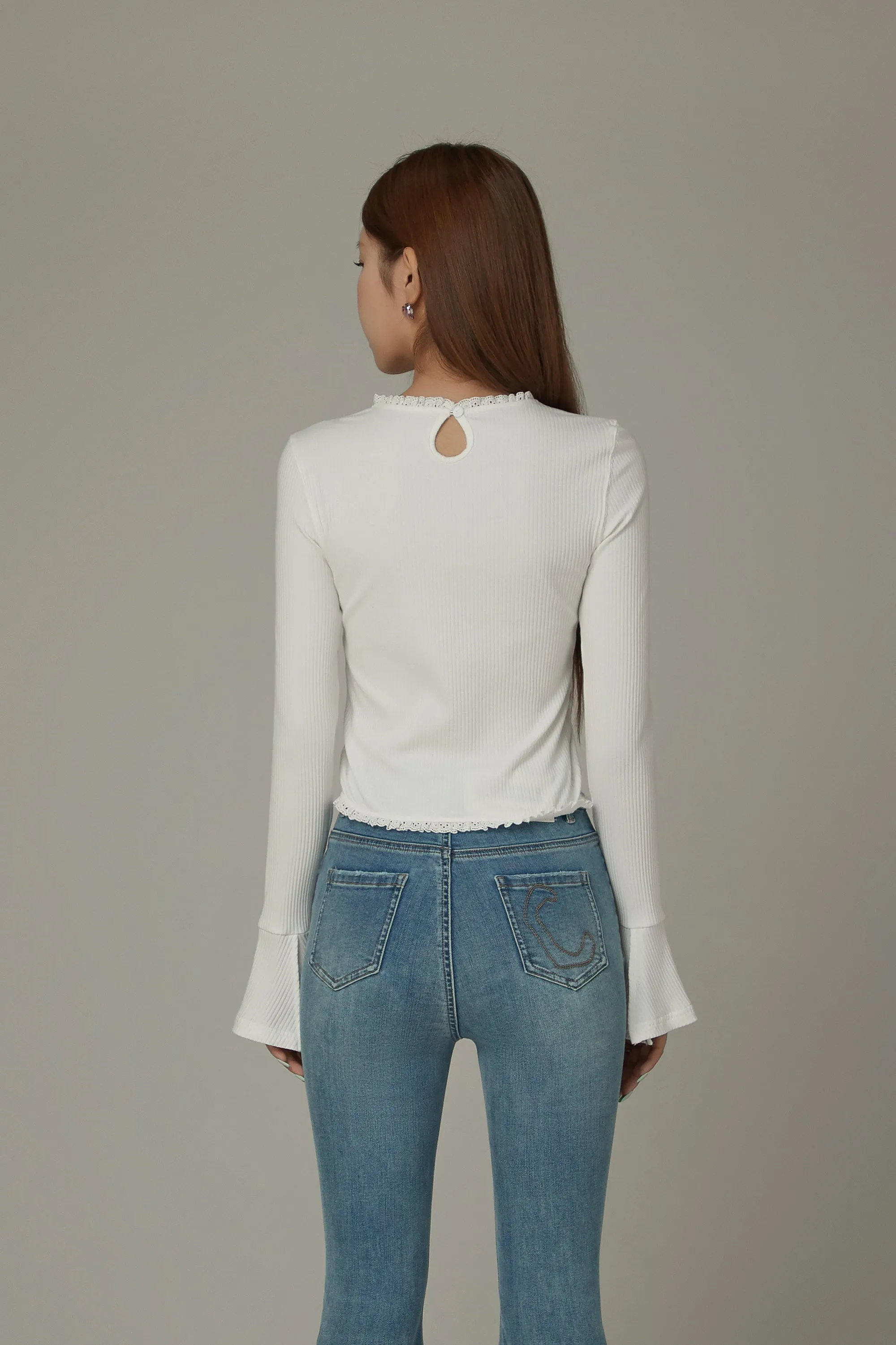 Lace Shirring Bell Sleeve T-Shirt